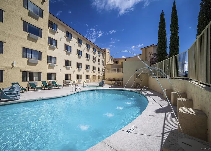 Western At Powell Hotel 3*